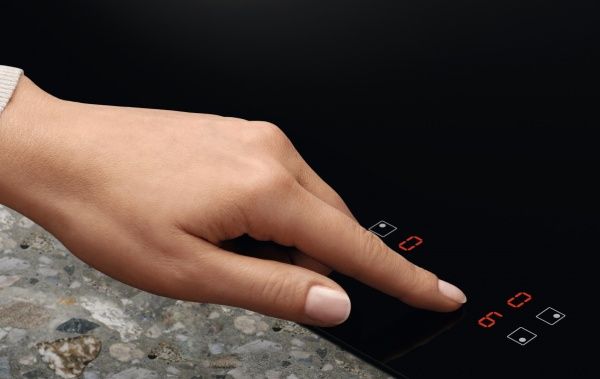 Варильна поверхня Electrolux EHH96240IK