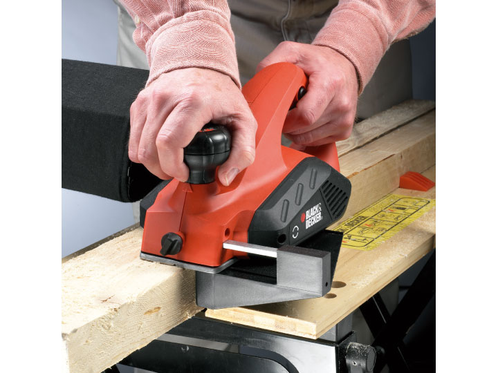 Электрорубанок Black+Decker KW712 KW712