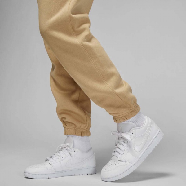 Брюки Nike W J BRKLN FLC PANT DQ4478-277 р. L бежевый