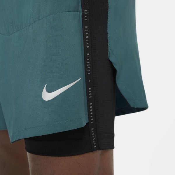 Шорти Nike NK RN DVN FLX STRD HYB SHRT DA0280-393 р. S зелений