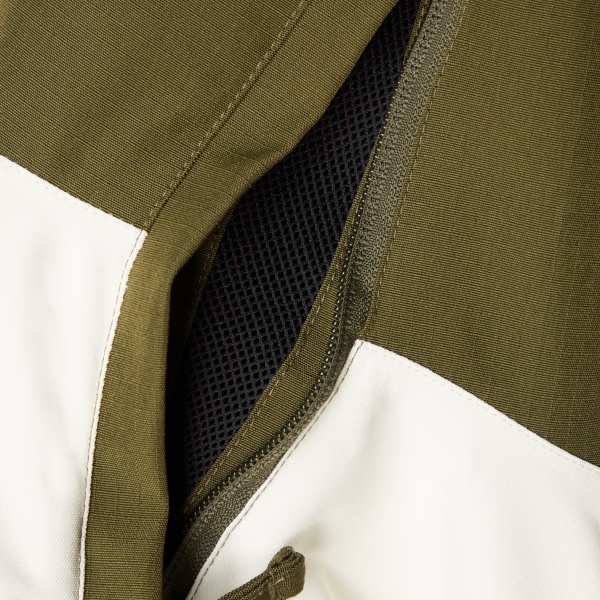 Куртка McKinley Hann ux 415908-901090 р.2XL