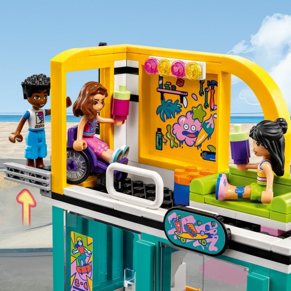 Конструктор LEGO Friends Скейт-парк 41751
