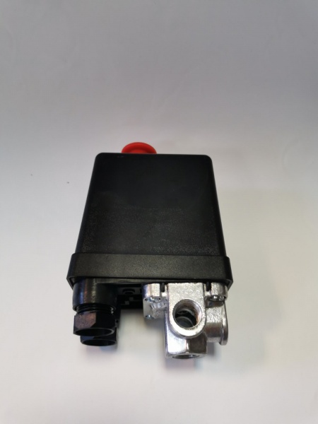 Блок підготовки повітря PromInstrument P02 (3 виходи) 220 В до 5 кВт