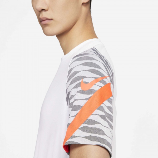 Футболка Nike M NK DF STRKE21 TOP SS CW5843-101 р.XL білий