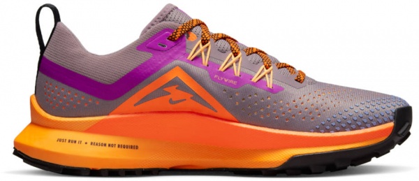 Кроссовки Nike NIKE REACT PEGASUS TRAIL 4 DJ6159-500 р.40,5 фиолетовый