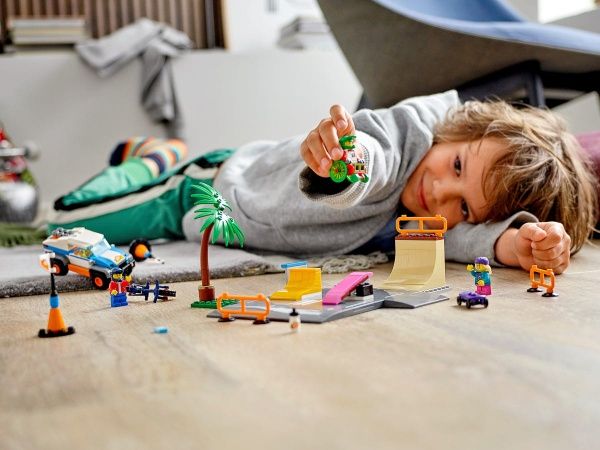 Конструктор LEGO City Скейт-парк 60290