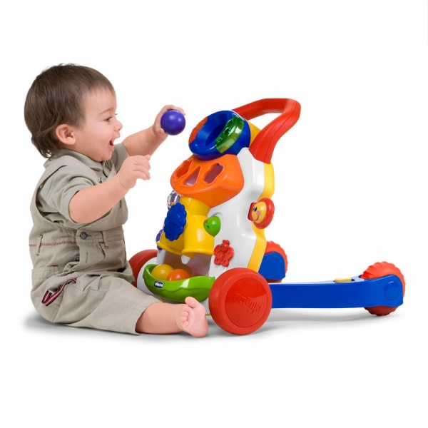 Интерактивный развивающий центр Chicco Первые шаги 65261.00