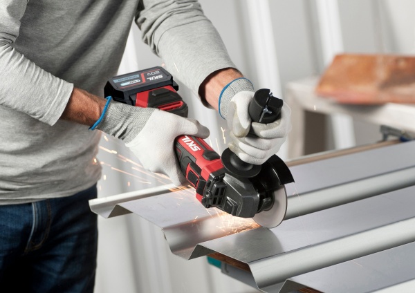 Болгарка (кутова шліфмашина) SKIL AG1E3921CA