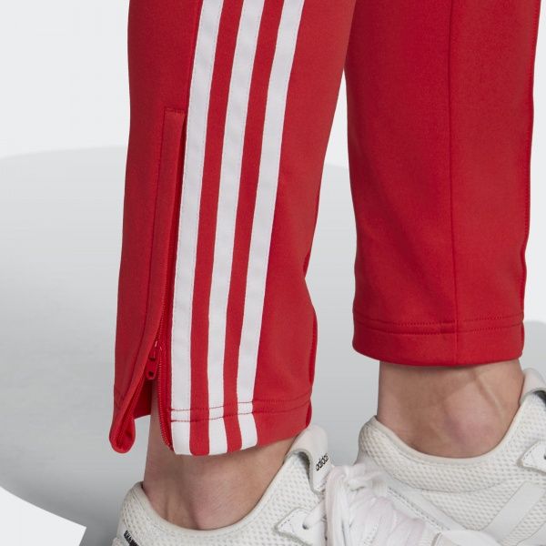 Брюки Adidas SS TP FM3319 р. 40 красный