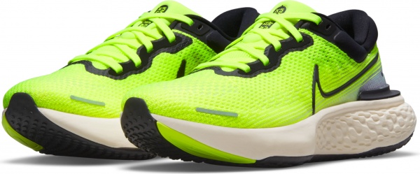 Кроссовки Nike ZoomX Invincible Run Flyknit CT2228-700 р.US 9,5 салатно-черный