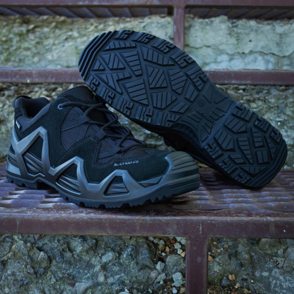 Кроссовки Lowa 