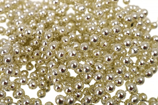 Бусы для елки 6 цветов 5 мм 6 м в ассортименте