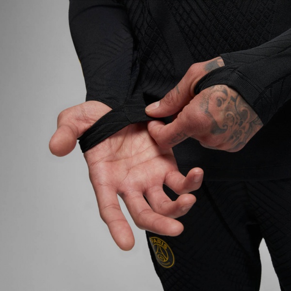 Джемпер Nike AIR JORDAN PSG M NK DFADV STRK ELT DRIL TP KKS 4TH DR4498-011 р. L чорний