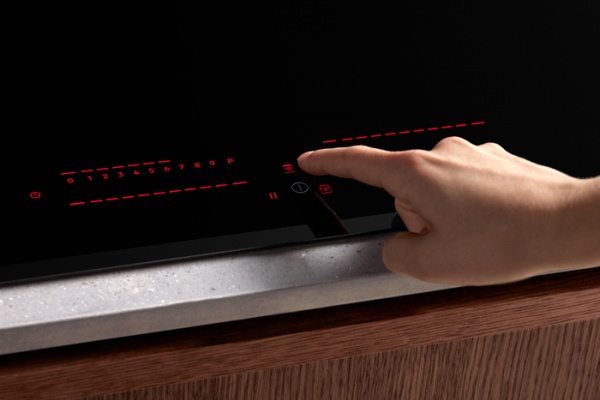 Варочная поверхность Electrolux EIP8146