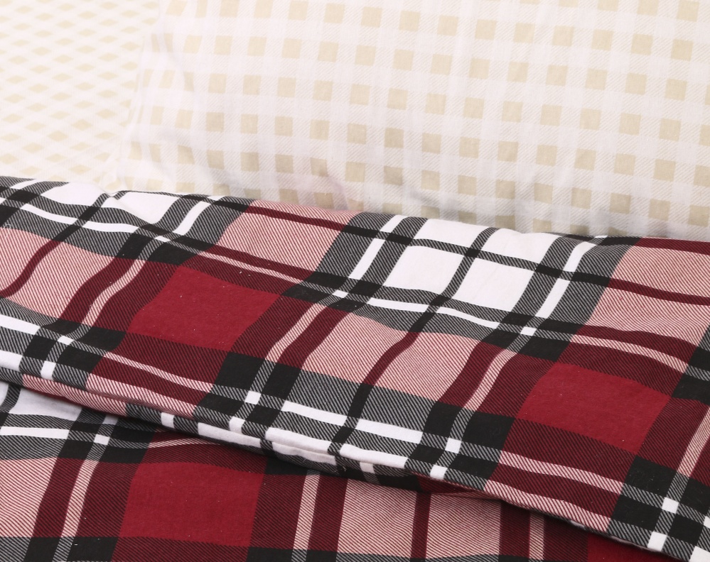 Пододеяльник Red Cell NY 160x220 см серый с красным La Nuit