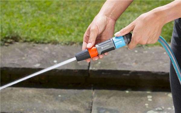 Набор Gardena наконечник для полива Classic + комплект 1/2 18295-20