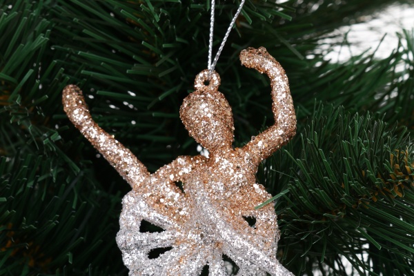 Подвеска пластиковая Global Treasure Балерина хрупкая 13 см в ассортименте M1701009-16H6/3