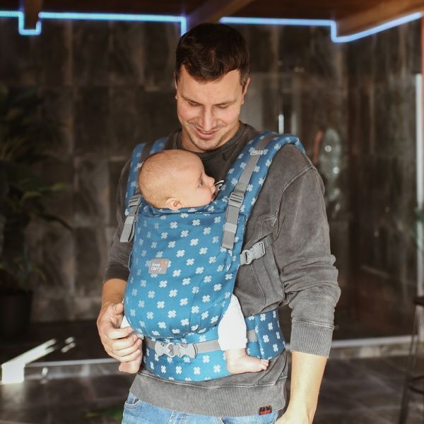 Эрго-рюкзак ONE+ Бискай Love & Carry бирюзовый с принтом LC531 