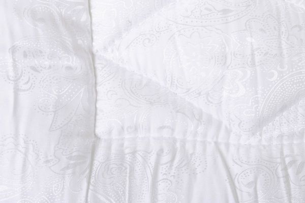 Одеяло Luna Fabiola Light 155х215 см Luna