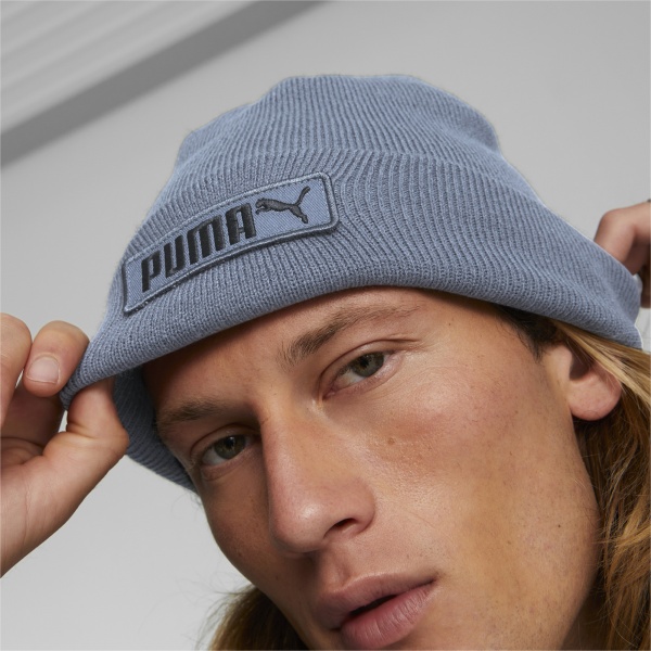 Шапка Puma Classic Cuff Beanie 2343409 р.one size разноцветный