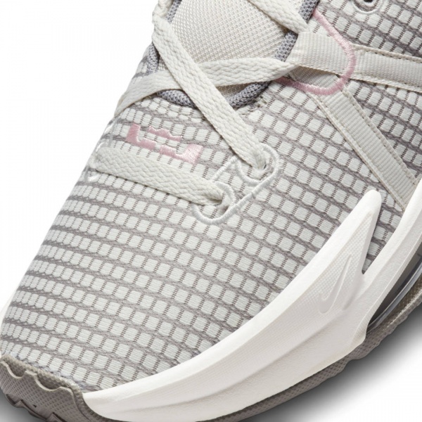 Кроссовки Nike LEBRON WITNESS 7 DM1123-006 р.41 разноцветный