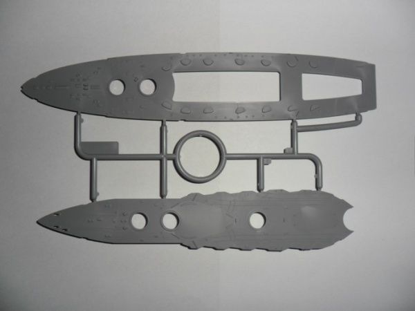 Сборная модель ICM немецкий линейный корабль 
