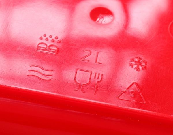 Контейнер Фиеста 2 л глубокий красный Алеана