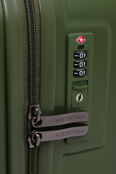 Чемодан 96 л зеленый LS22400 69х48х29 ABS 