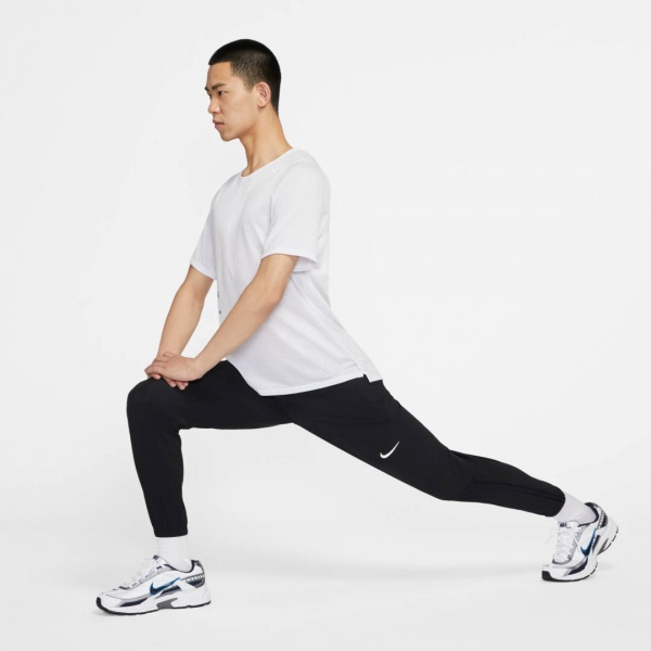 Кроссовки Nike NIKE INITIATOR 394055-101 р.42 белый