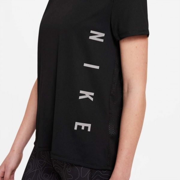 Футболка Nike W NK RUN DVN MILER SS TOP GX DA1246-010 р.S чорний