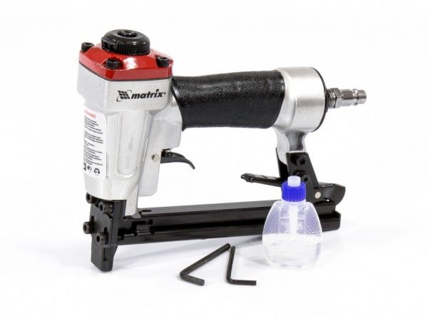 Пневмостеплер MTX для прямоугольных скоб от 6 до 13 мм 574159