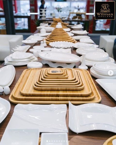 Блюдо квадратне 33 см., бамбук Wilmax 