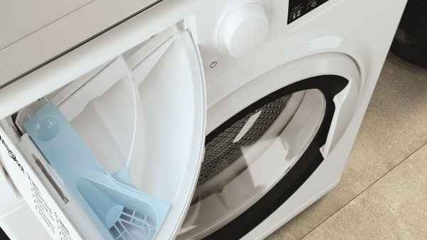 Пральна машина Whirlpool WRBSS 6215 W UA