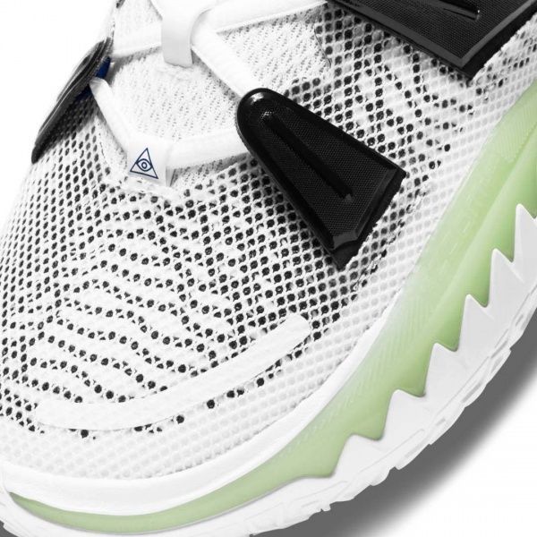 Кроссовки Nike KYRIE 7 CQ9326-100 р.US 12,5 белый