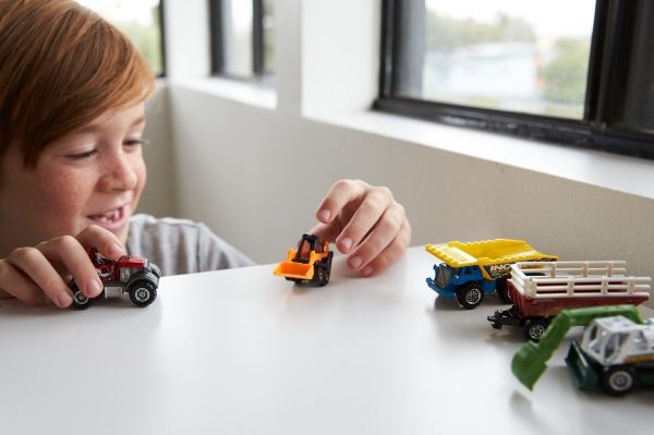 Набір машинок Matchbox Подарунковий 5 шт. 1:64 C1817