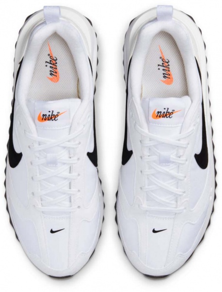 Кросівки Nike DH5131-101 р.40,5 білий