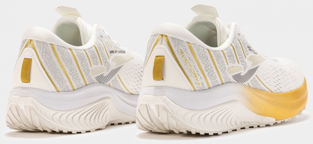 Кроссовки мужские Joma VICTORY RVICTS2502 р.41 бежевые