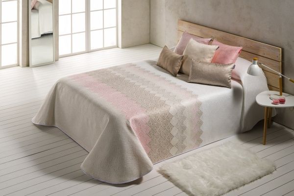 Покрывало Cadaques 235x270 см Textilia разноцветный 