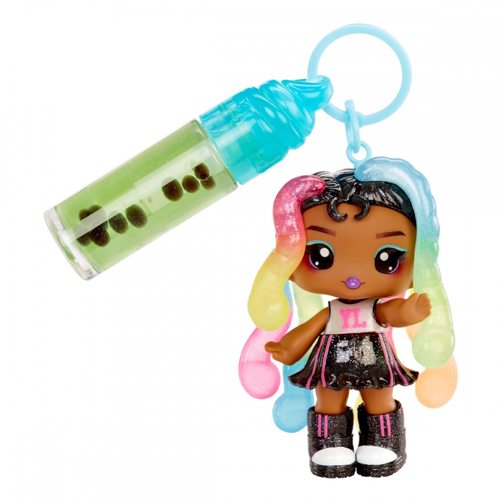 Игровой набор Yummiland с куклой и блеском для губ Саша Сауэрвормс 545781