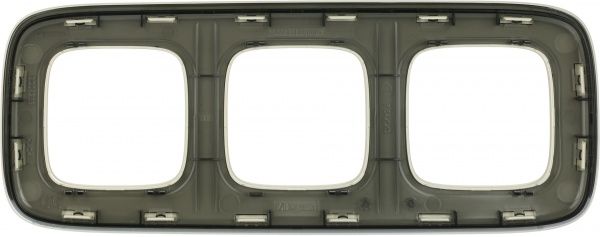 Рамка трехместная Legrand Allure универсальная кремовый 754313