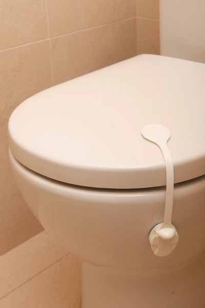 Замок для кришки унітазу Dream Baby F123 1 шт.