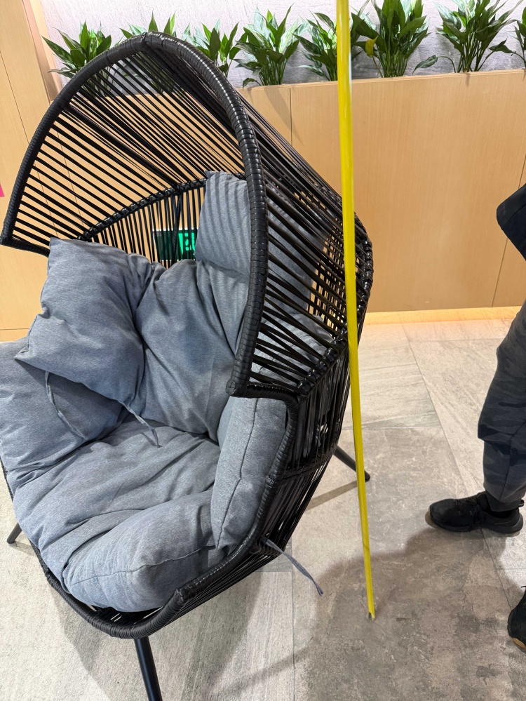 Кресло-кокон Indigo на ножках