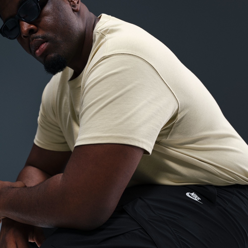 Брюки Nike M NK CLUB WVN CARGO PANT HJ1990-010 р. XL черный