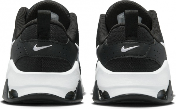 Кросівки Nike NIKE ZOOM BELLA 6 DR5720-001 р.36,5 чорний