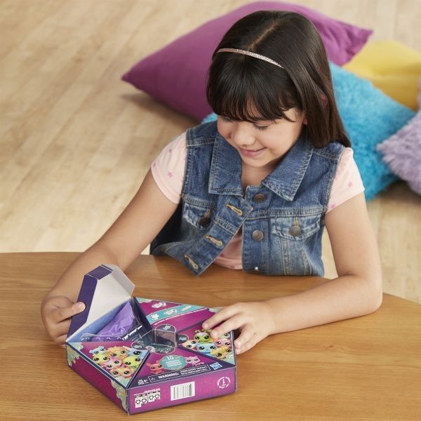 Hasbro Littlest Pet Shop Магазин Мультіпак Петі з прогнозом E7258 