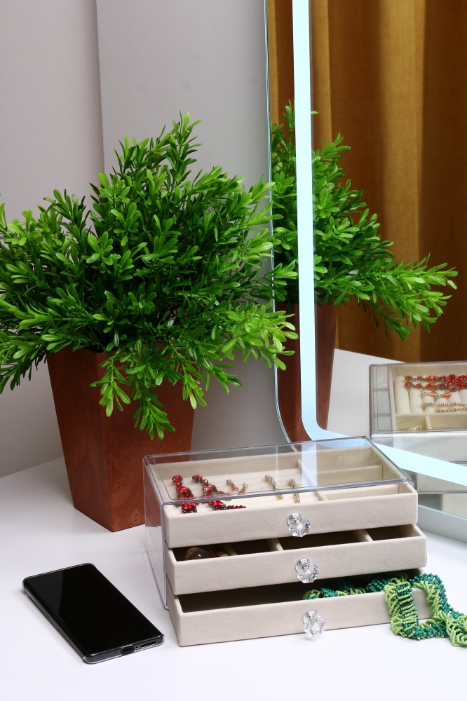 Шкатулка для украшений Velvet трьохрівнева 13.5х23.5х10.5 белая