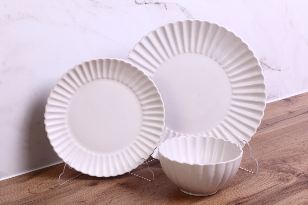 Салатник Fiora Water Lily 15 см 650 мл 2 сорт