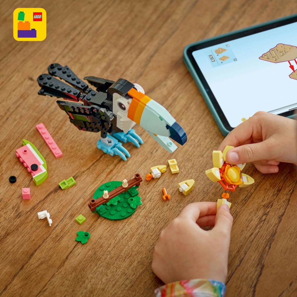 Конструктор LEGO Creator Дикие животные: тропический тукан 31173
