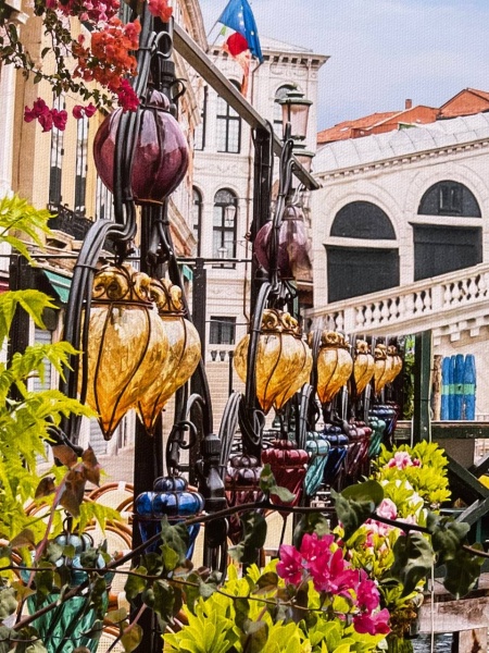 Репродукція Венеція в квітах 80x110 см Арт Фемелі 