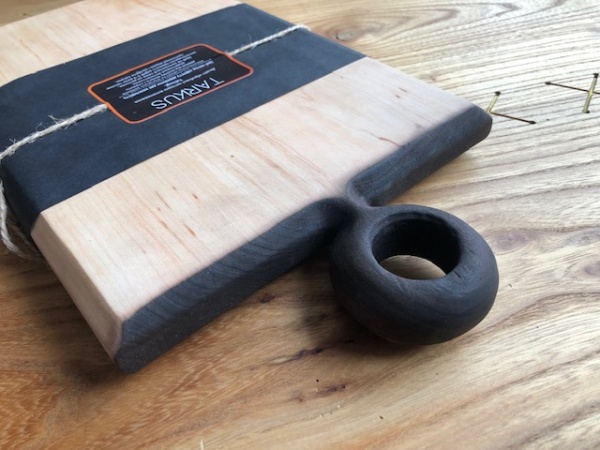 Дошка для подачі страв Tarkus 360х200 мм з круглою ручкою Tarkus 